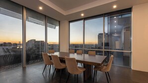 Dining - Spacious CBD Penthouse w Parking Pool and Gym (West Melbourne)
