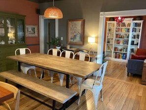Dining - Beautiful, family-friendly home with yard and patio near Tufts, 10 min to Boston (Medford)