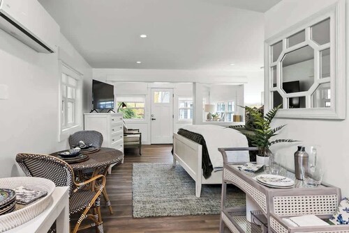 Lavender House Mary Suite