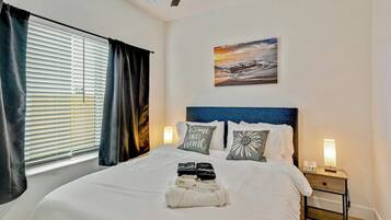 3 quartos, ferros/tábuas de passar roupa, Wi-Fi, roupa de cama