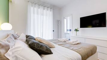 2 chambres, fer et planche Ă repasser, Wi-Fi, draps fournis