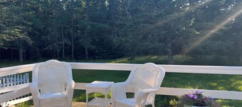 Peaceful vacation home with stunning ocean views and private woods