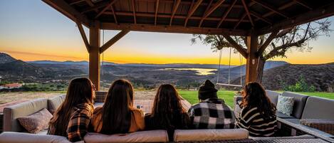 單棟房屋 (3 Bedrooms) | 內部