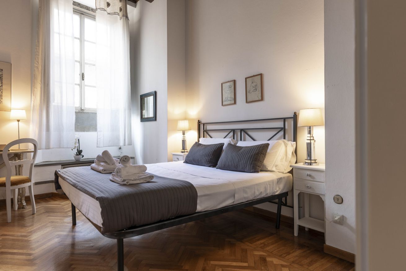 3 slaapkamers, een strijkplank/strijkijzer, wifi, beddengoed