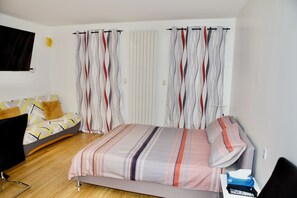 1 chambre, fer et planche à repasser, Wi-Fi, draps fournis