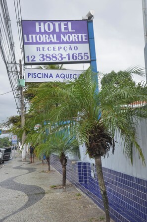 Property grounds - No property  (Centro Caraguatatuba)