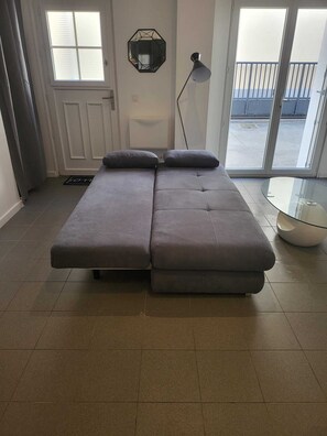 1 habitación, tabla de planchar con plancha, wifi y ropa de cama 