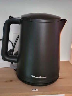 Kaffee und/oder Kaffeemaschine