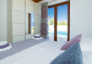 House, Smoking - Holiday Houses, Villas Anabella - Open Swimming Pool (Supetar)