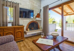 House, Smoking - Holiday Houses, Villas Anabella - Open Swimming Pool (Supetar)