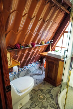 Handtücher, Seife, Toilettenpapier