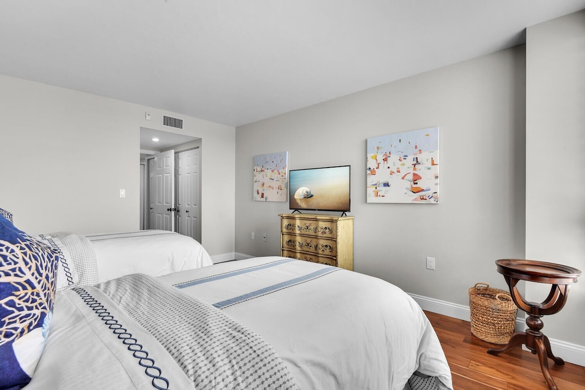 Photo 19 of Beachfront delight in the Moorings!