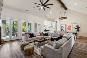 Smart TV, fireplace, books