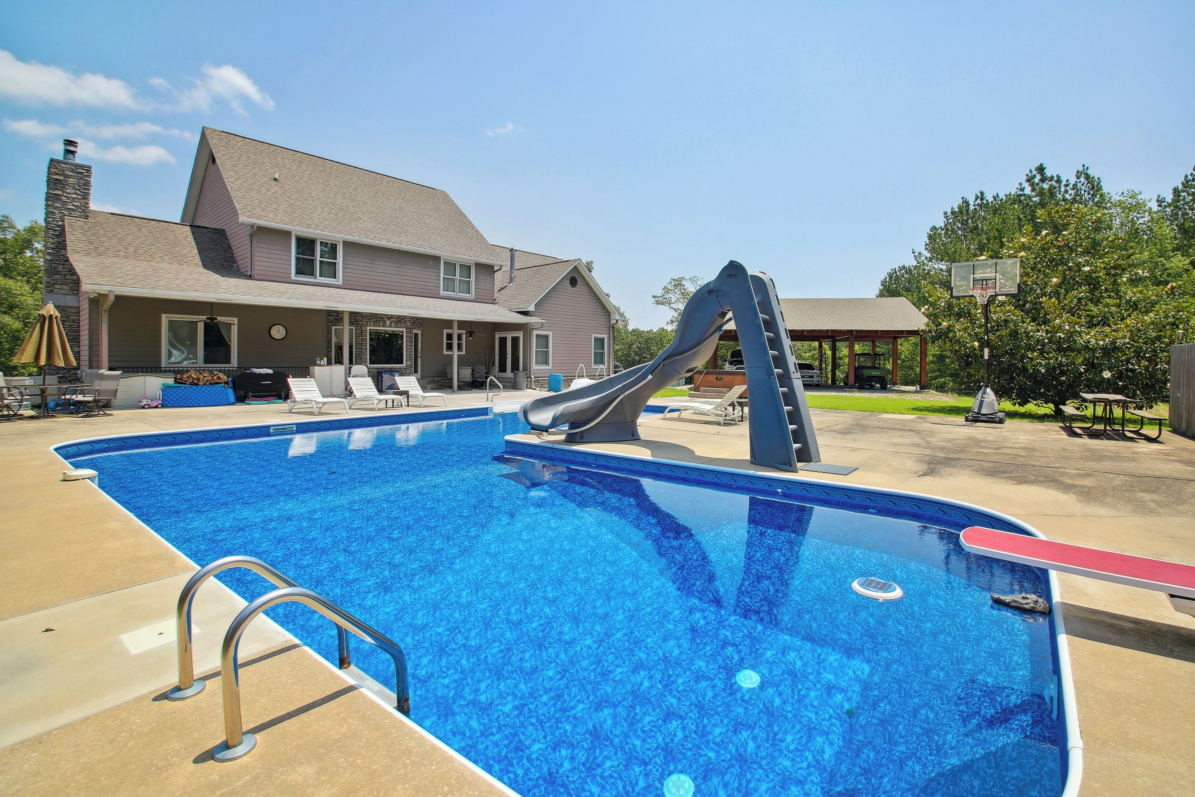 Lonsdale Vacation Rental w/ Pool & Hot Tub!