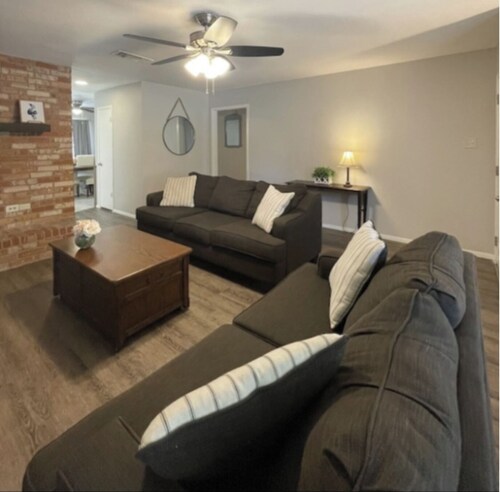 Home in Fort Worth Close to Stockyards 