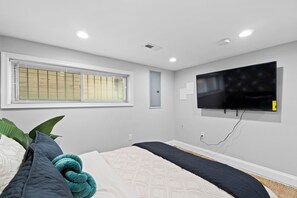 1 chambre, bureau, fer et planche à repasser, Wi-Fi gratuit