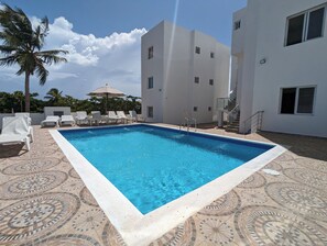 Pool - Beautiful condos on the Los Mangos golf course just minutes from the beach! (Puerto Plata)