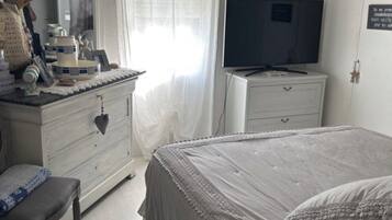 2 chambres, fer et planche Ă repasser, lit parapluie, Wi-Fi gratuit