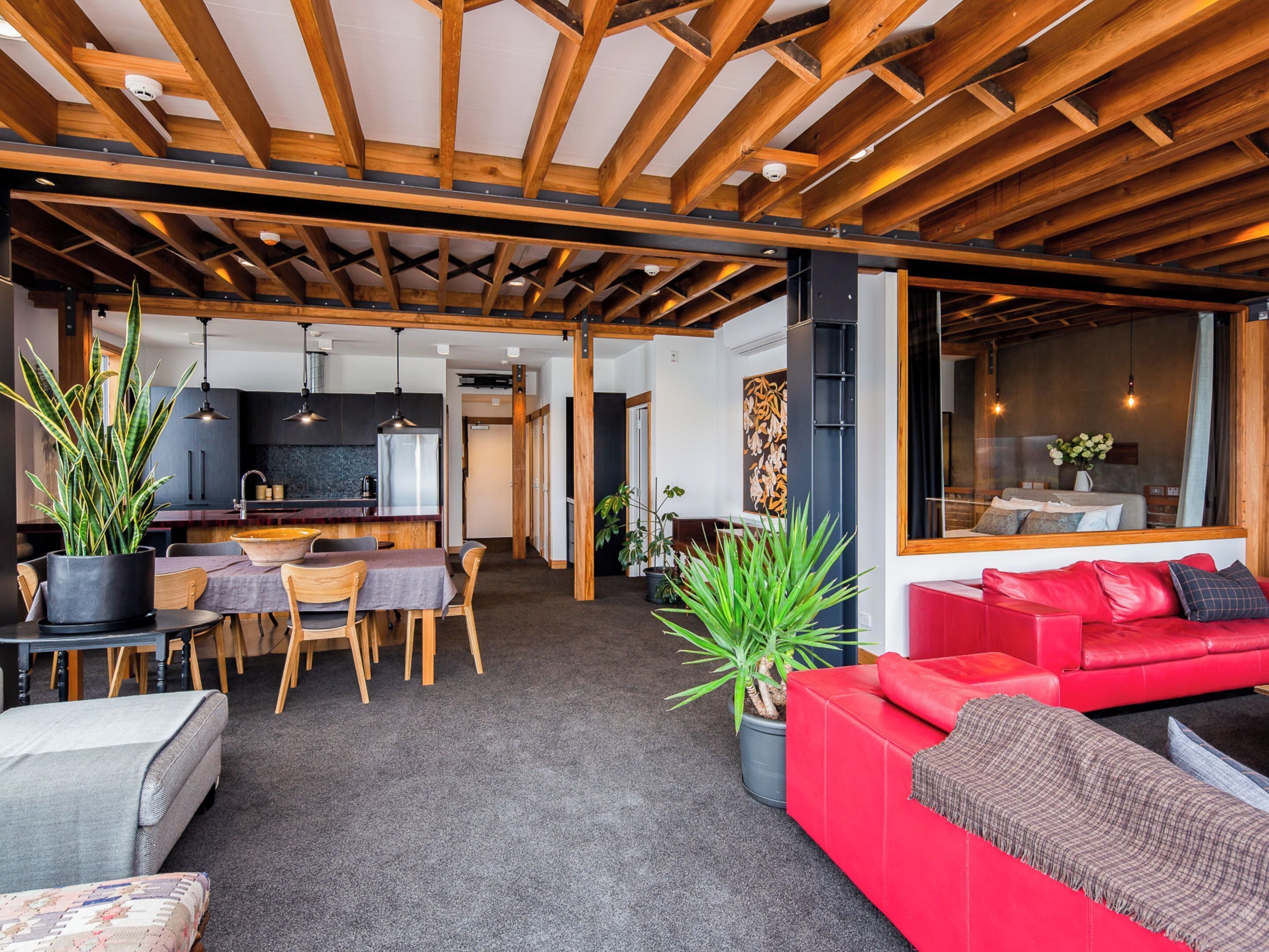 Smart TV, streaming services