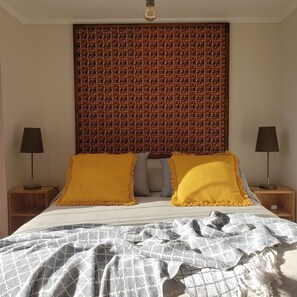 2 bedrooms, WiFi, bed sheets