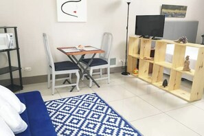 1 多间卧室、熨斗/熨衣板、WiFi、床单