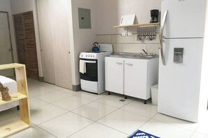 Fridge, microwave, oven, coffee/tea maker