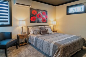 2 bedrooms, desk, iron/ironing board, free WiFi