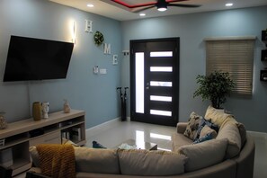 تلفزيون ذكي