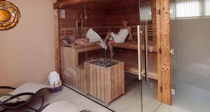 Holiday Apartment "Mühlbauerhof Mit Balkon" with Mountain View, Balcony & Wi-Fi