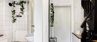 Business and Worker Accommodation