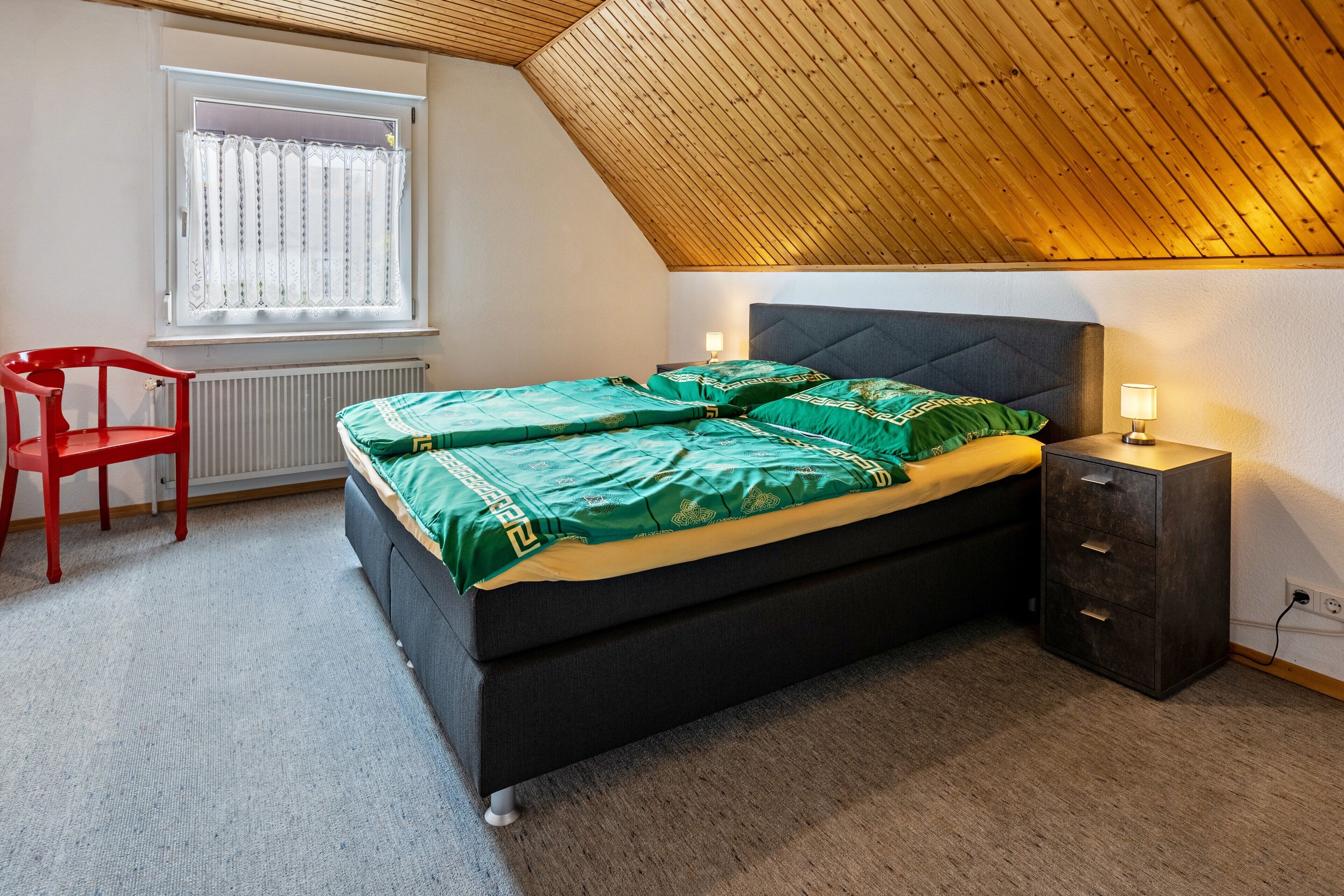 2 間睡房、免費 Wi-Fi、床單