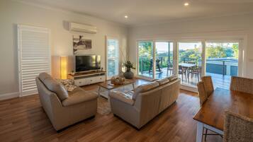 Classic House | Interior