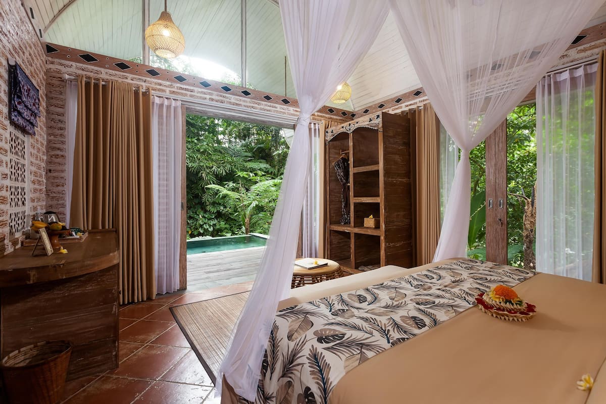 One Bedroom Villa with Jungle View | Minibar, Wi-Fi gratis, dan seprai linen