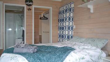 1 Schlafzimmer, Schreibtisch, Bügeleisen/Bügelbrett, kostenloses WLAN