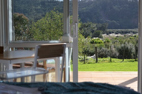 Interior. Manuka Views - Close to Thermal Hot Pools