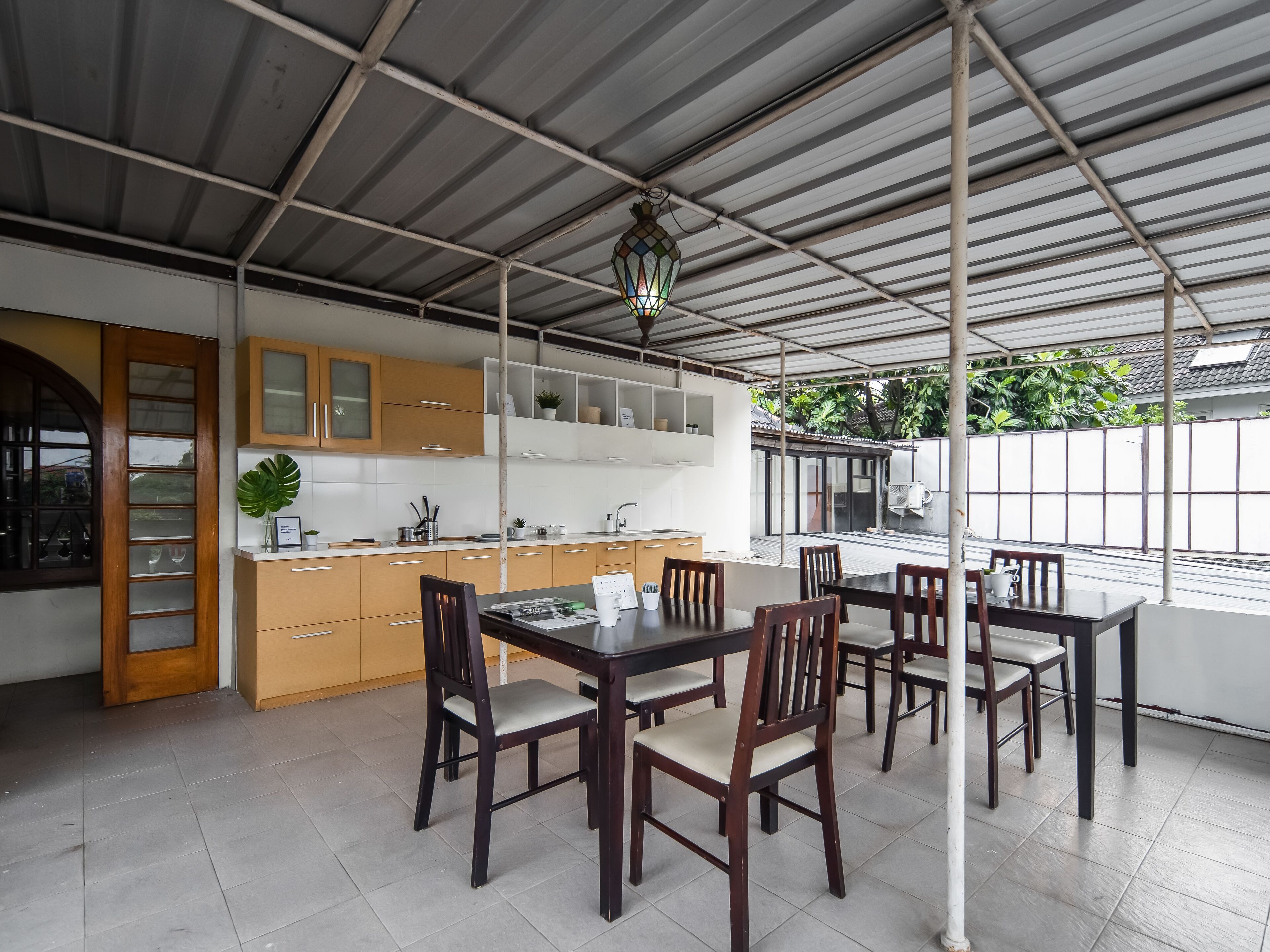 Trang thiết bị bếp chung