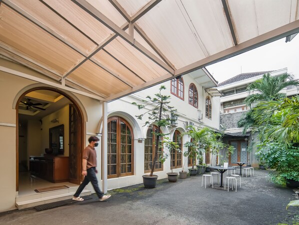 Garden - Cove Arimbi (Jakarta)