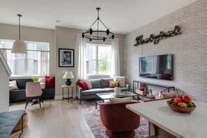 Smart TV, books, offices