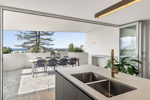 Outdoor dining - Dunes 2 -  brand new coastal contemporary 2 bedroom apartment (Ballina Shire)