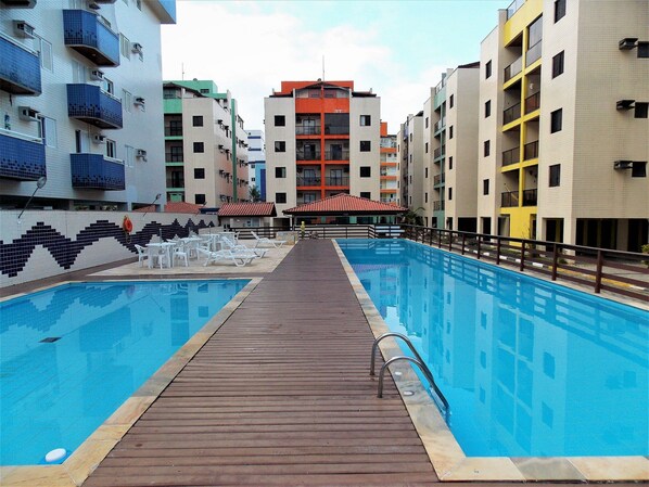 Apartment | Pool | 2 outdoor pools, sun loungers - Condomínio Praias de Ubatuba (Ubatuba)