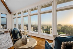 TV, fireplace, table football, ping pong - Breathtaking Panoramic Ocean and Views on Gearhart Golf Links, Huge Deck, Game Room, Fire Table (Gearhart)