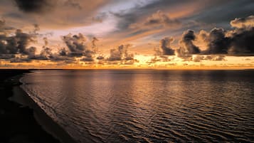 海灘酒吧