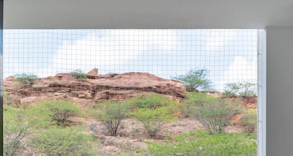 It’s close to the Umaid Bhawan Palace.