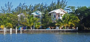 Exterior - Birdhouses Pelican is a very unique place in the sunset side of the island. (Caye Caulker)