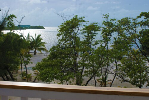 Birdhouses Pelican is a very unique place in the sunset side of the island.