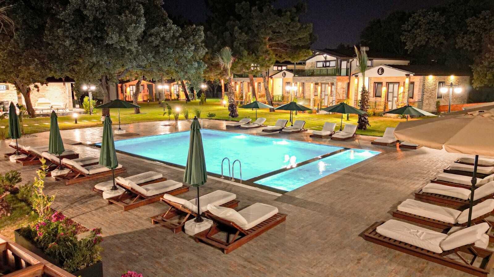 TV connectée de 40 pouces avec chaînes par satellite