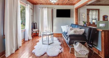 Charming Country Retreat