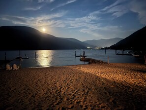 Sun-loungers, beach towels