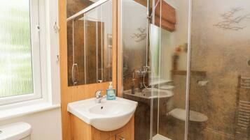 Ferienhaus | Badezimmer