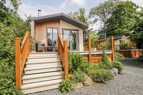 Cottage | Front of property